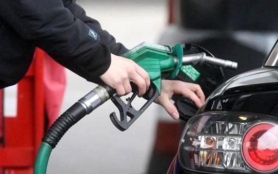 Petrol Fiyatlarında İnanılmaz Tahmin