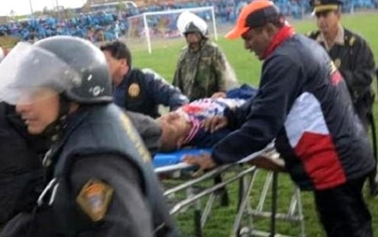Peru'da Maç Sırasında Yıldırım Düştü