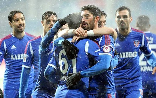 Karabükspor'da Üç Ayrılık