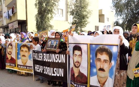 Serdar Tanış ve Ebubekir Deniz Törenle Anıldı
