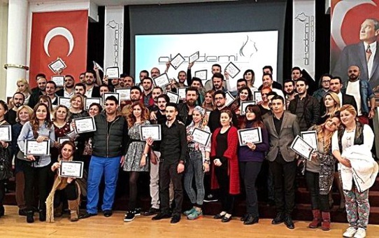 Kuaförler Kuşadası'nda Buluştu