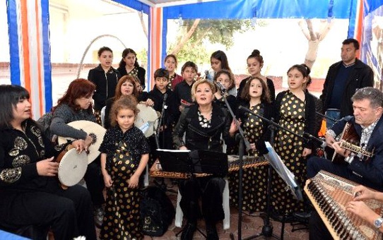 Muratpaşa'da Yaşlılara Eğlence