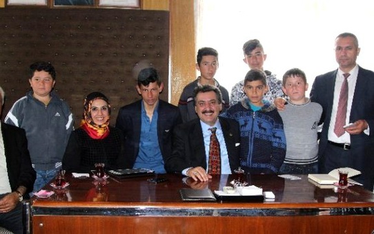 Cihanbeyli Belediyesi Hizmeti Halkın Ayağına Götürüyor