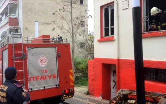 Aydın'da Pansiyon Yangını Hasara Neden Oldu