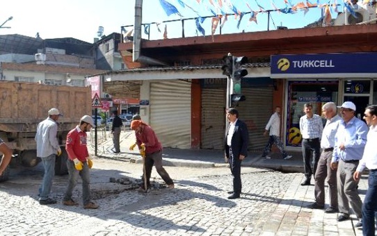 Kanatlı Caddesi Yol Yapımına Başlandı