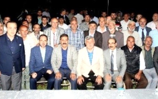 Başkan Karaosmanoğlu, Başiskele Erzurumlular Derneği'ni Ziyaret Etti