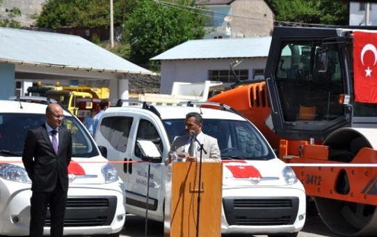 İl Özel İdaresine Alınan Araçlar Hizmete Başladı