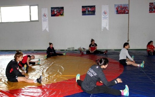 Minderin Sultanlarında Hedef, Azerbaycan ve Rio