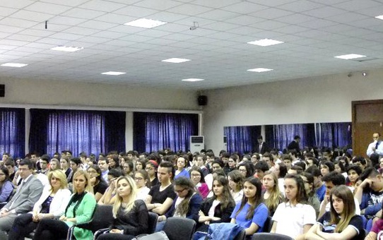 GKV Özel Liseleri öğrencileri Kariyer Günlerinde Meslekleri Tanıdı