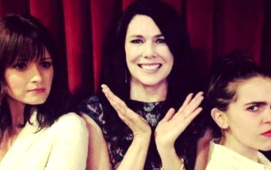 Lauren Graham Meets Up With Both Of Her Tv Daughters