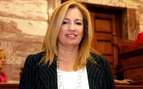 Yunanistan'da PASOK'un Yeni Lideri Gennimata Oldu