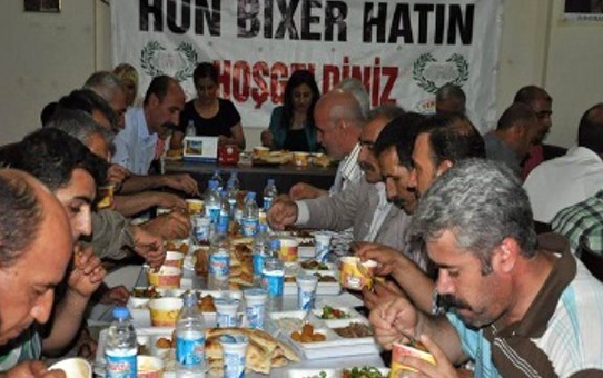 Yenişehir Belediyesi Tarafından İftar Yemeği Verildi