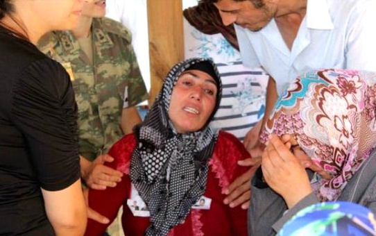 Şehit Teğmen'i Son Yolculuğuna 3 Bin Kişi Uğurladı