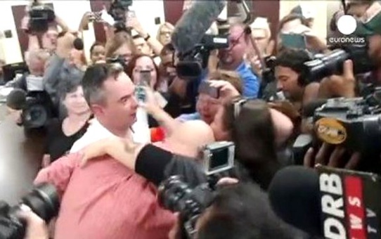 Kentucky Eyaleti Eşcinsel Evlilikleri Onaya Başladı