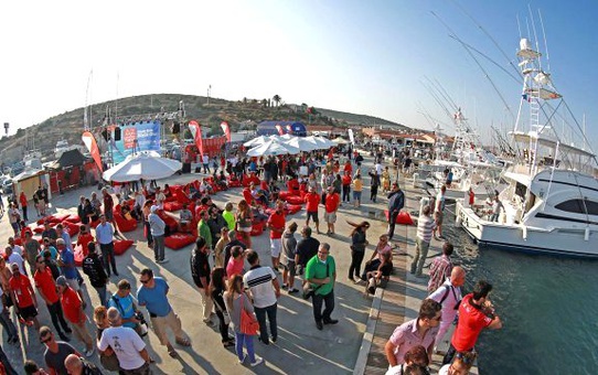 Vodafone Red, İş Dünyasını Balıkçılık Turnuvası'nda Buluşturuyor