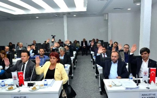 Altıeylül Belediye Meclisi'nde Değişim