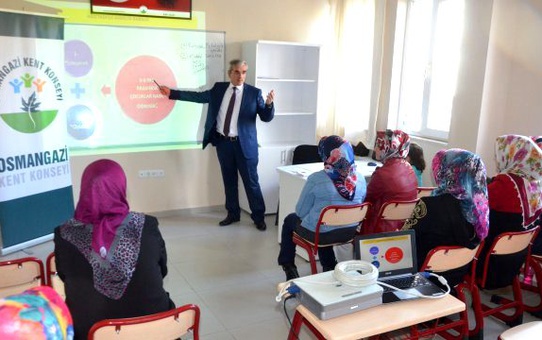 Osmangazi'den Ailelere Çocuk Gelişimi Semineri