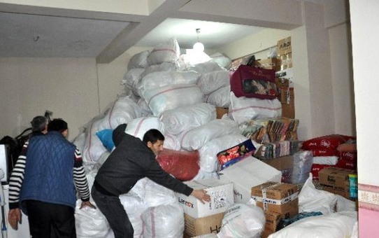 Tekirdağ'dan Bayırbucak Türkmenlerine 3 Tır Dolusu Yardım