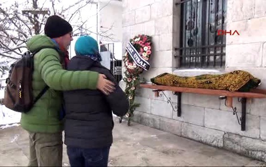 Joost Lagendijk, Kayınpederinin Cenazesinde Saf Tuttu
