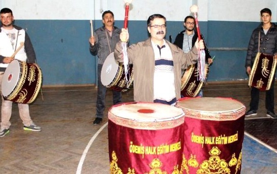 Ödemiş'te Mehteran Kursu Gençleri Bekliyor
