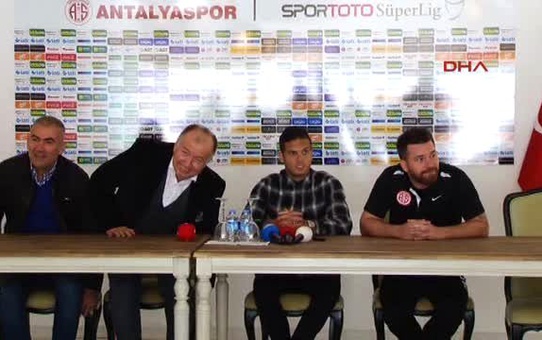Ramon Motta Antalyaspor'a İmzayı Attı
