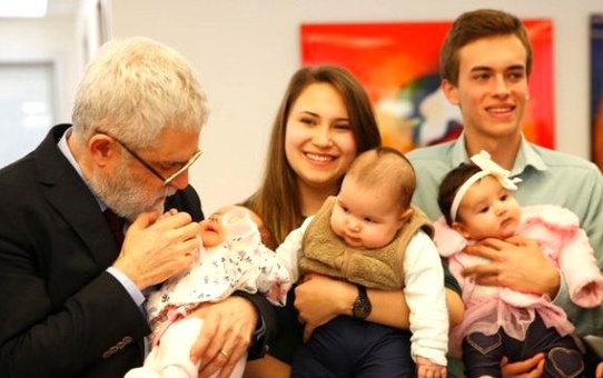 Tüp Bebekler Büyüdü Kardeşleriyle Tanıştı