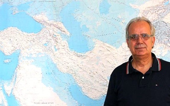 Prof. Dr. Atilla Sandıklı: 'Terör Örgütleri, Psikolojik Sorunu Olan Gençleri Canlı Bomba Olarak...