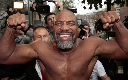 Let's Go Champ' İngiltere'de!