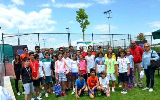 Ulusal Tenis Turnuvası Sona Erdi