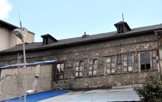 Erzurum'da Atatürk'ün Kullandığı Konak Kaderine Terk Edildi