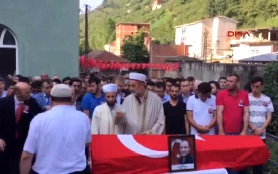 Trabzon Darbe Olaylarında Hayatını Kaybeden Kaplan, Trabzon'da Son Yolculuğuna Uğurlandı