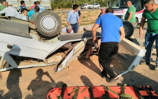 Uşak'ta Trafik Kazası; 1 Ölü 3 Yaralı