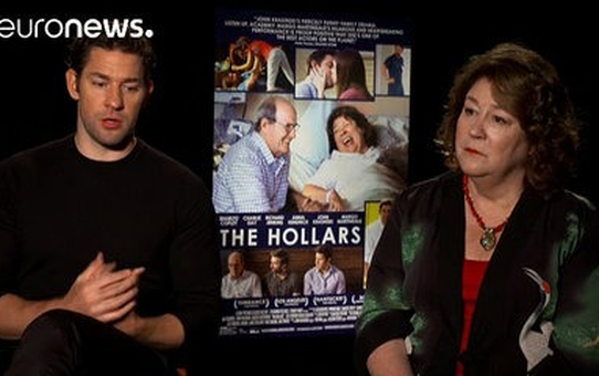 İlginç Bir Aile Dramı: The Hollars