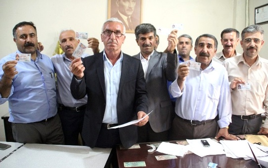 Hakkarili Muhtarlardan İlginç Protesto