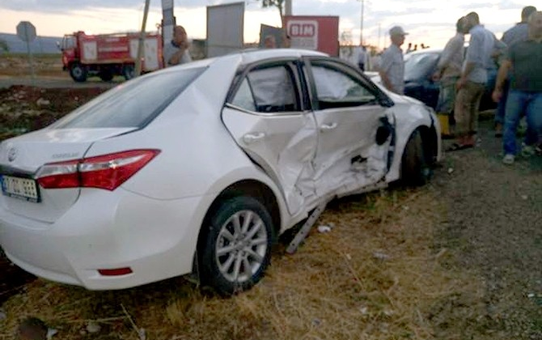 Araban Eski Belediye Başkanı Kaza Yaptı: 3 Yaralı