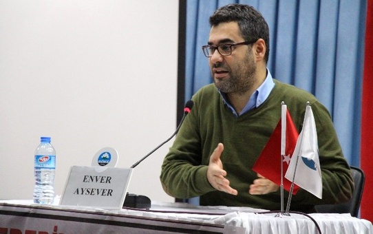 Söke'de Ünlü Tv Programcısı, Gazeteci-Yazar Enver Aysever Söyleşisi Yaptı