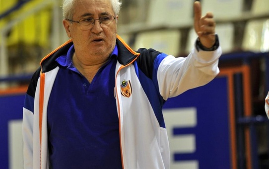 Şanlıurfa Memleketspor, Antrenör Aksoy'la Anlaştı