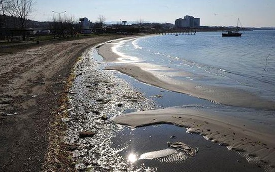 Çanakkale Boğazı'nda Deniz 10 Metre Çekildi