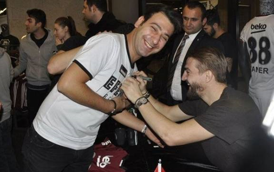 Beşiktaş Yönetiminden Tunç Uncu ve Vefa Karakurdu İçin Anlamlı Hareket