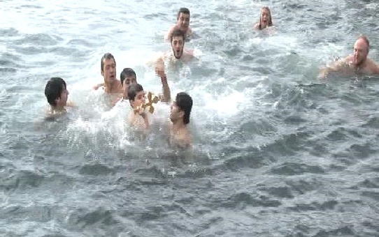 Burgazada'da Haç Çıkarma Töreni