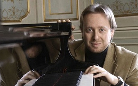 Konser: Roberto Prosseda