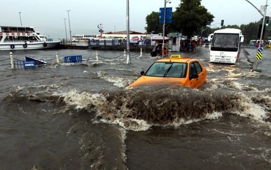 Meteorolojiden Sel ve Su Baskını Uyarısı