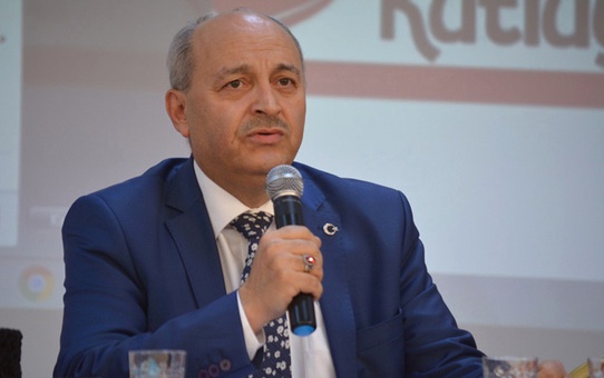 Namaz Kılmayan Hayvandır' Diyen İlahiyatçı Hakim Karşısına Çıktı