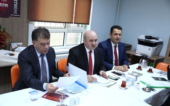 Küçükçekmece'de Mesleki Eğitimde Üreten ve Eğiten İşbirliği