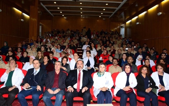 Hemşirelere 'Mobbing' Semineri