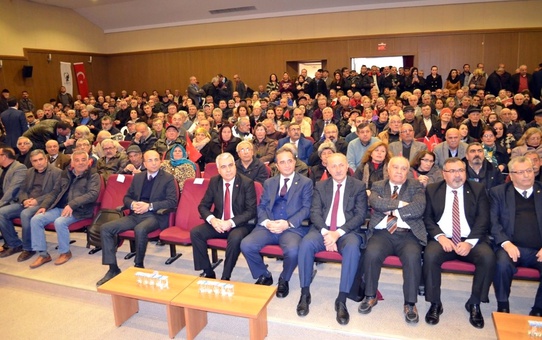 CHP'li Tezcan; 'Dilimiz Çatışma Dili Olamayacak'