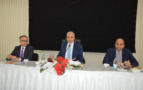 Vali Güvençer Saruhanlı'da Muhtarları Dinledi