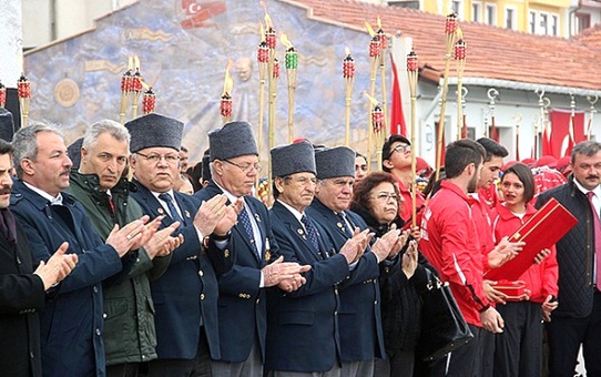 Şehitleri Anma Günü ve Çanakkale Deniz Zaferi'nin 102. Yılı