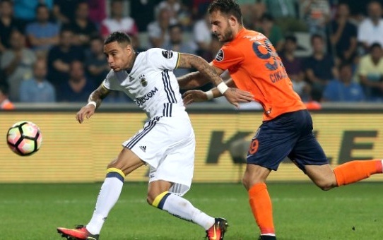 Van Der Wiel'e Sevindiren Teklif!