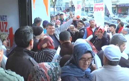 Referandumda 'Evet' Sözüne Çibörek İkramı